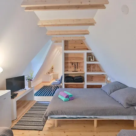 Neva Sobe Sa Pogledom Na Planine * Mokra Gora