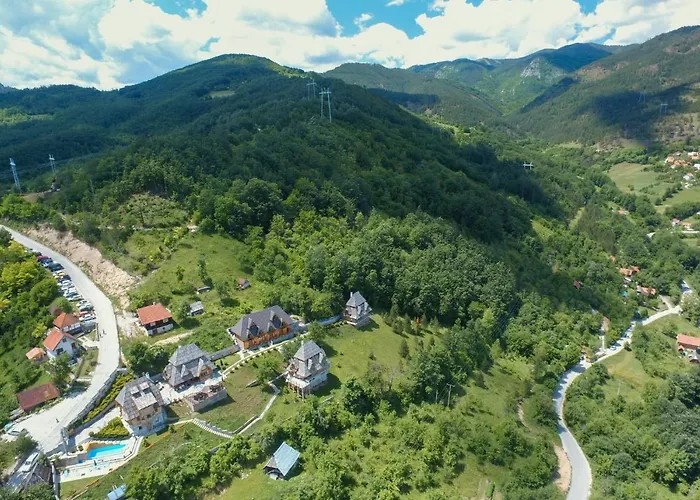 Neva Sobe Sa Pogledom Na Planine