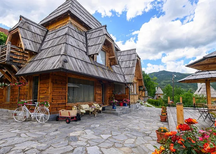 Neva Sobe Sa Pogledom Na Planine 莫克拉戈拉