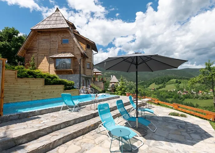 Neva Sobe Sa Pogledom Na Planine 莫克拉戈拉