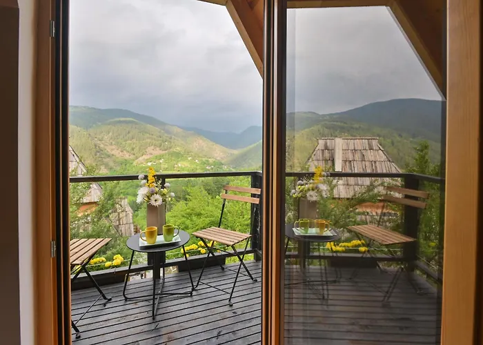 民宿 Neva Sobe Sa Pogledom Na Planine *